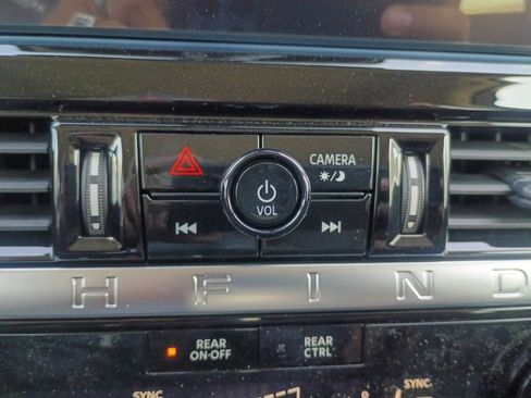 New 2026 Nissan Pathfinder SV image 16