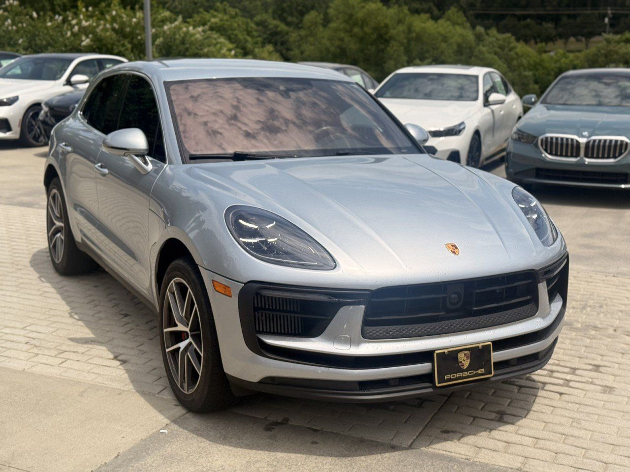 Used 2023 Porsche Macan S AWD/4WD image 8