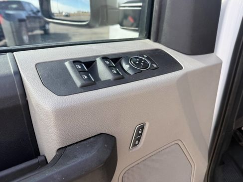 Used 2017 Ford F250 XL w/ Power Equipment Group image 18