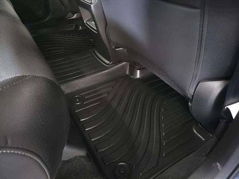 Used 2024 Honda CR-V EX image 31