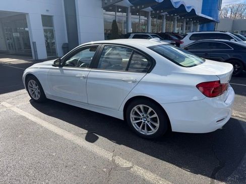 Used 2016 BMW 320i xDrive 320i xDrive image 4
