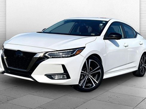 Used 2021 Nissan Sentra SR w/ SR Premium Package FWD image 11