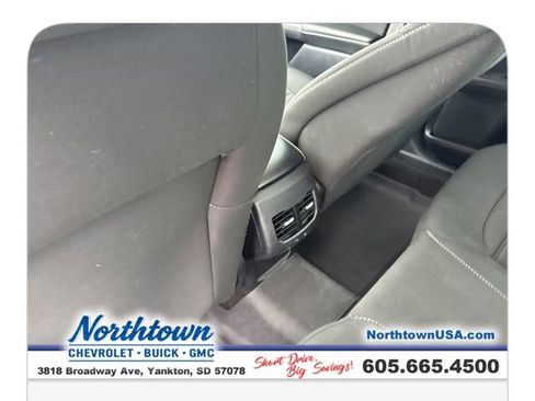 Used 2020 Ford Fusion SE image 16