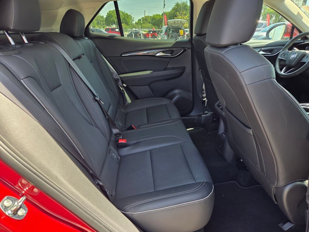 Used 2023 Buick Envision Essence AWD/4WD image 14