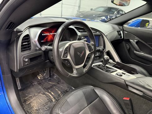 Used 2014 Chevrolet Corvette Stingray Coupe image 16
