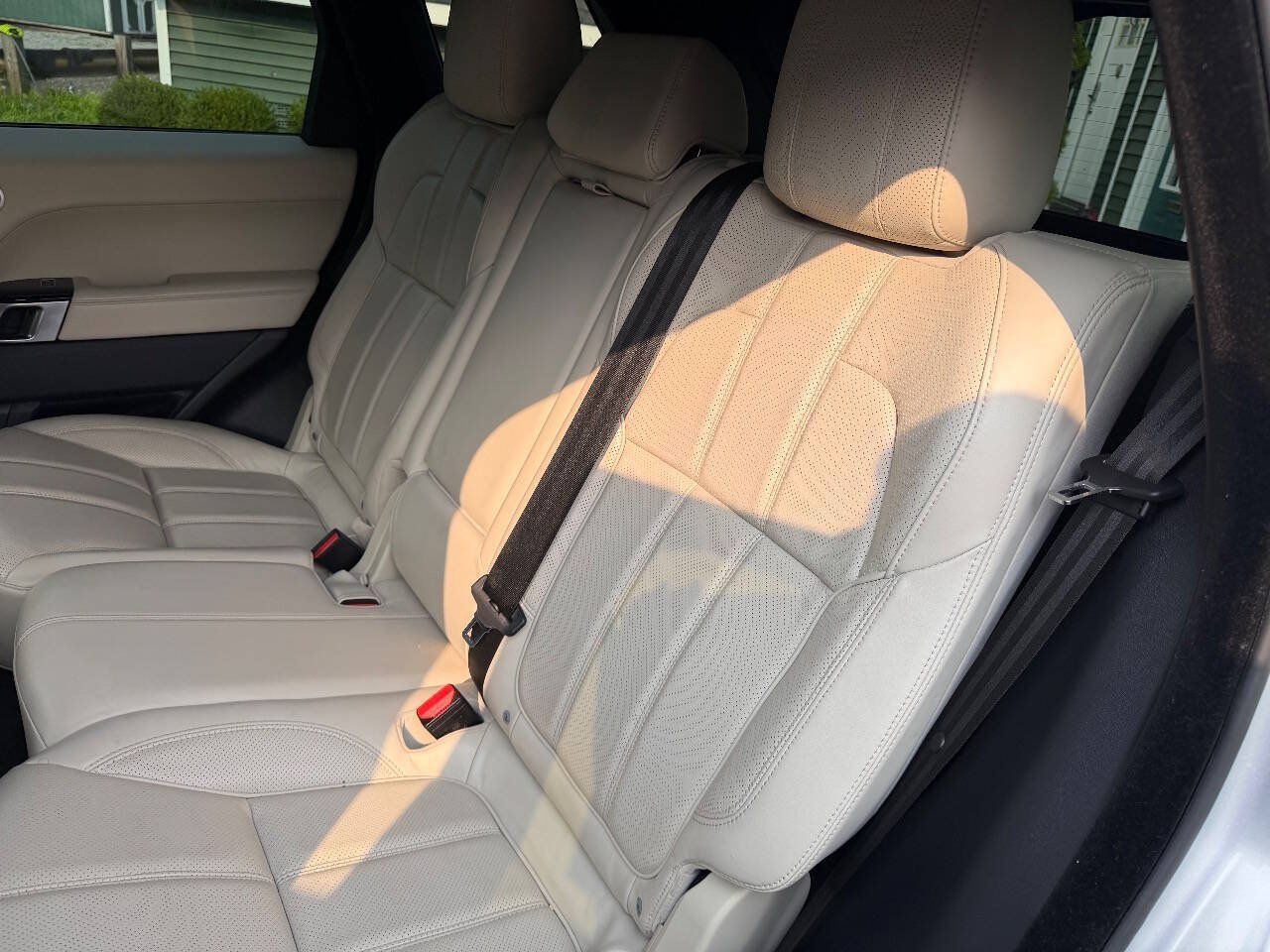 Used 2016 Land Rover Range Rover Sport HSE AWD/4WD image 13