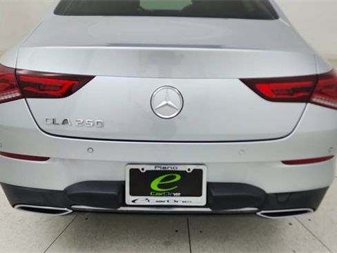 Used 2021 Mercedes-Benz CLA 250 image 12