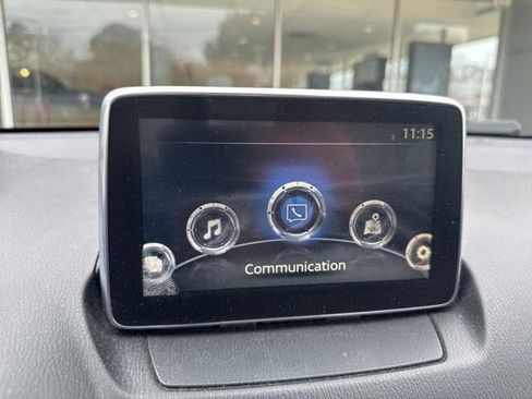 Used 2017 Toyota Yaris iA image 34