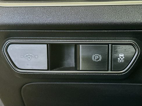 Used 2025 Kia K4 FWD image 17