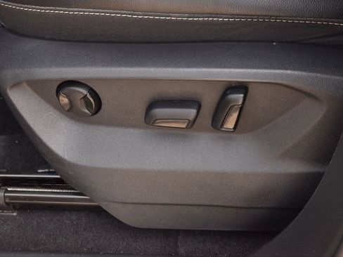 Used 2022 Volkswagen Atlas SE image 37