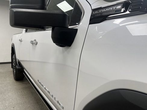 Used 2024 GMC Sierra 3500 Denali Ultimate image 14
