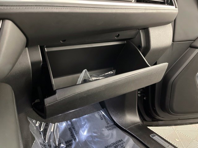 Used 2025 Chevrolet Tahoe LT AWD/4WD image 37