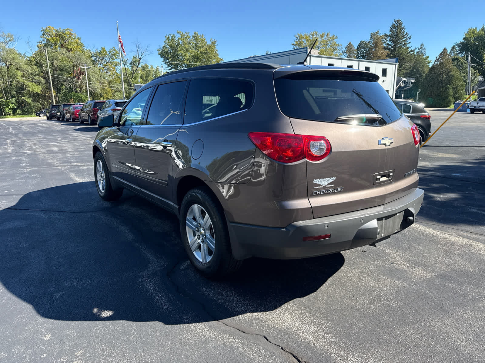 Used 2009 Chevrolet Traverse LT FWD image 5