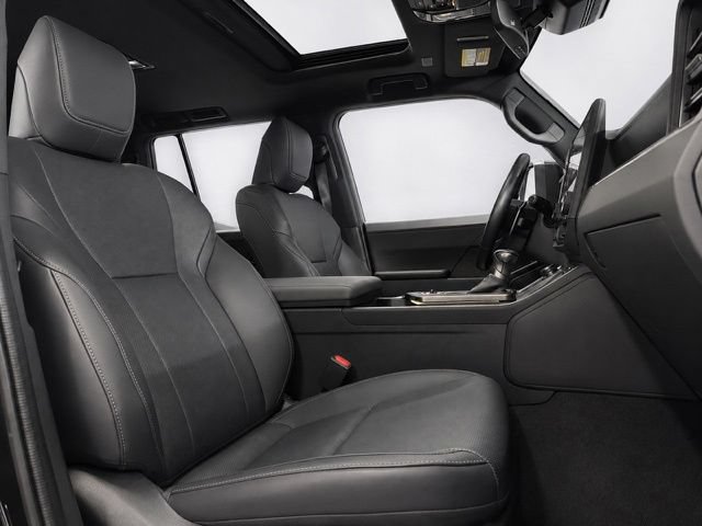 Used 2024 Lexus GX 550 w/ Accessory Package (Z1) AWD/4WD image 20