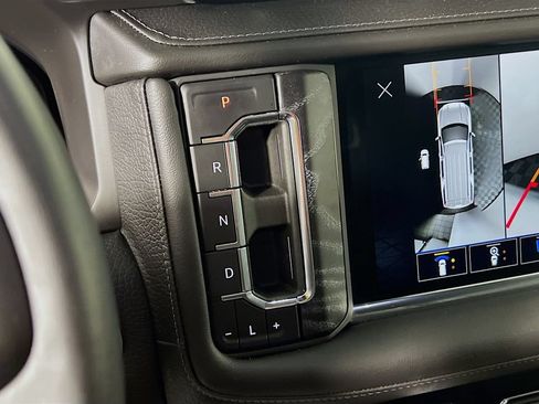 Certified 2023 GMC Yukon XL Denali AWD/4WD image 16