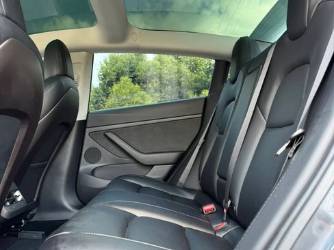 Used 2021 Tesla Model 3 Long Range AWD/4WD image 6