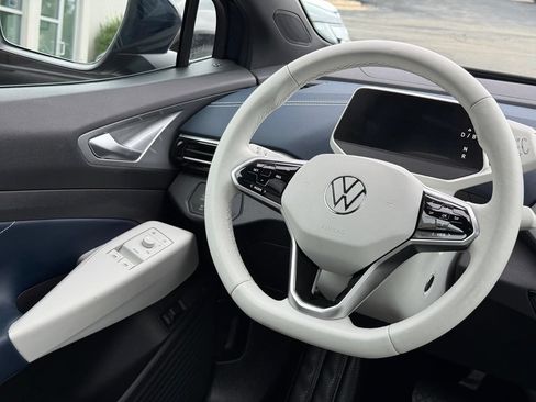 Certified 2023 Volkswagen ID.4 Pro S AWD/4WD image 13
