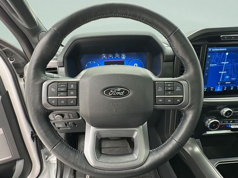 Used 2024 Ford F150 Lariat AWD/4WD image 18