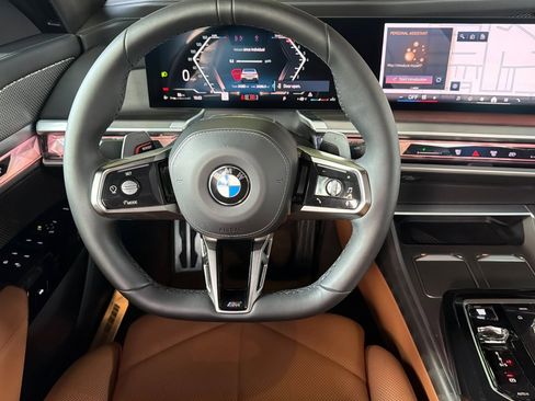 Certified 2023 BMW 740i image 18