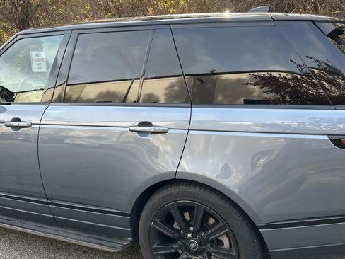 Used 2020 Land Rover Range Rover HSE image 9