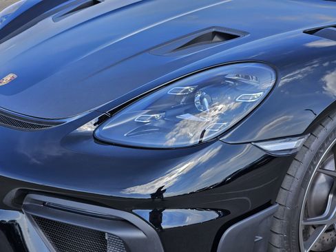 Certified 2025 Porsche 718 Boxster Spyder RS image 12