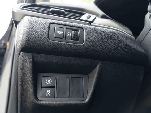 Used 2020 Honda Accord LX image 37