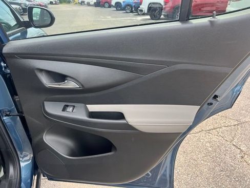 Used 2024 Buick Envista Avenir FWD image 14