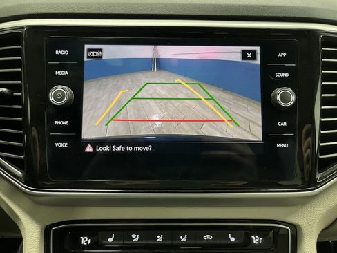 Used 2022 Volkswagen Atlas SE w/ Panoramic Sunroof Package image 10