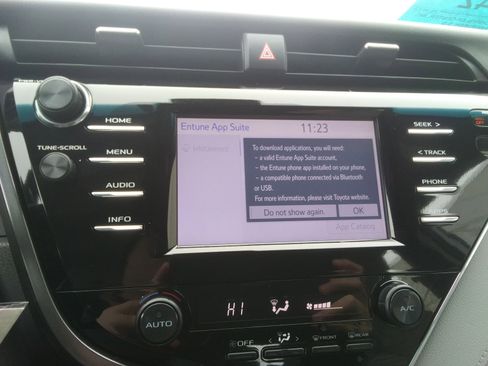 Used 2018 Toyota Camry SE image 23