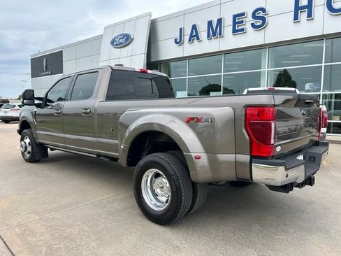 Used 2022 Ford F350 Lariat w/ Lariat Ultimate Package AWD/4WD image 8