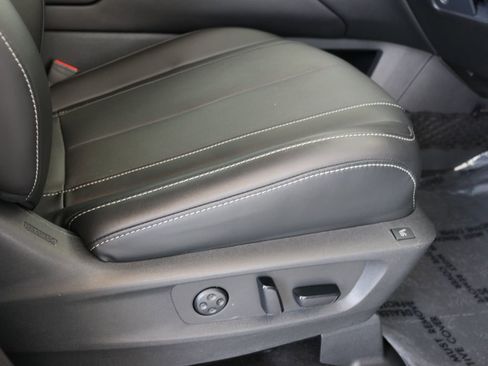 Certified 2023 INFINITI QX60 Sensory w/ Vision Package AWD/4WD image 48