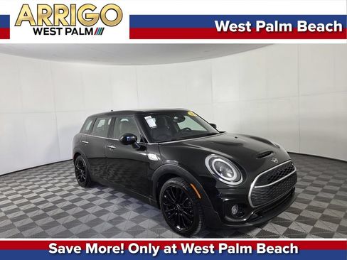 Used 2022 MINI Cooper Clubman S FWD image 1