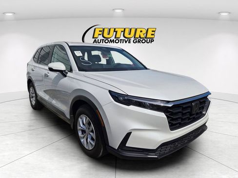 Used 2025 Honda CR-V LX image 1