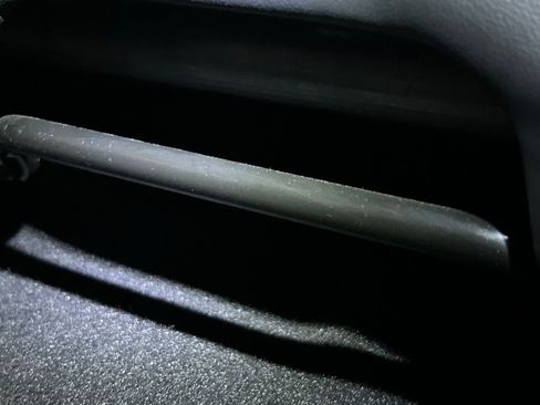 Used 2024 Ford Escape SE image 45