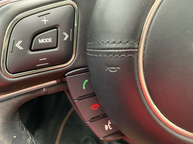 Used 2019 Jaguar XJ Supercharged RWD image 32