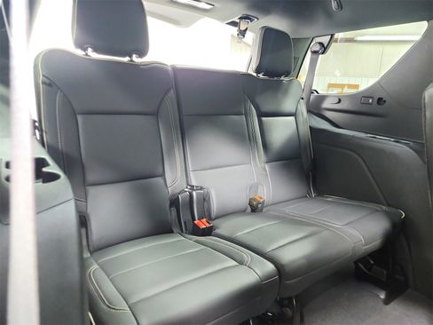 Used 2024 Chevrolet Tahoe Premier image 44