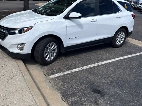 Used 2021 Chevrolet Equinox LT FWD image 1