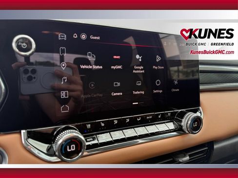 New 2026 GMC Canyon AT4 w/ Technology Plus Package AWD/4WD image 23