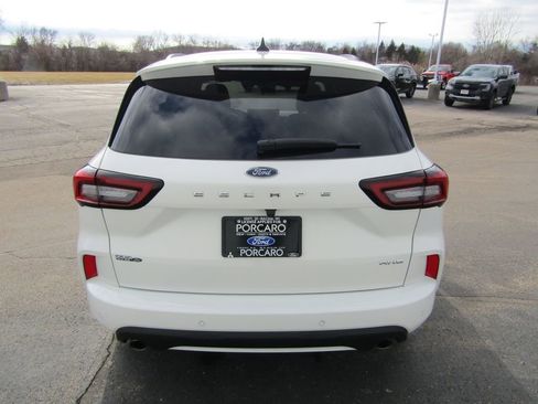 Used 2023 Ford Escape ST-Line Select w/ Tech Pack #2 image 4