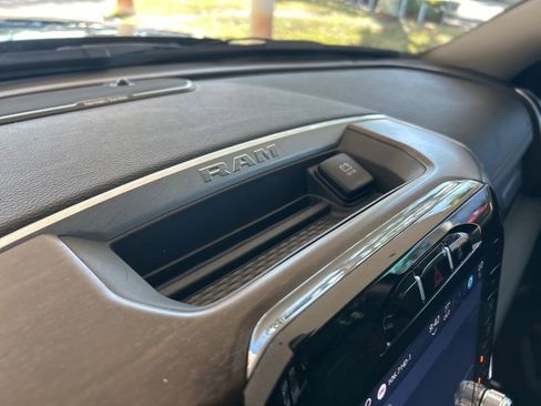 Used 2024 RAM 3500 Laramie image 45