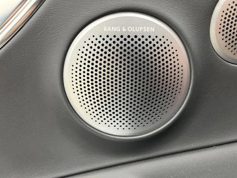 Used 2025 Genesis GV80 3.5T e-SC image 29