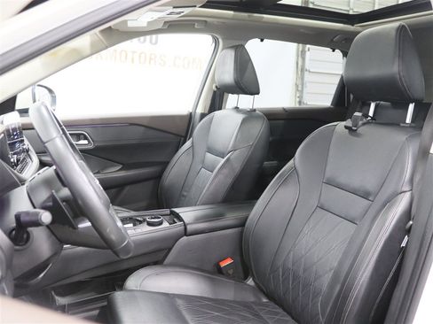 Used 2023 Nissan Rogue Platinum w/ Platinum Premium Package AWD/4WD image 14