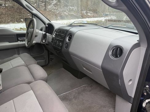 Used 2005 Ford F150 XLT image 12