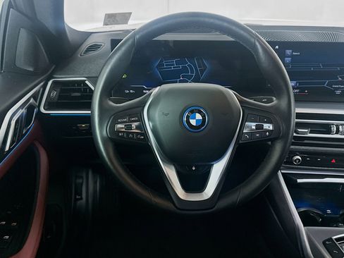 Used 2023 BMW i4 eDrive35 w/ Premium Package image 18