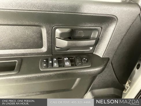 Used 2021 RAM 2500 Tradesman w/ Chrome Appearance Group AWD/4WD image 17