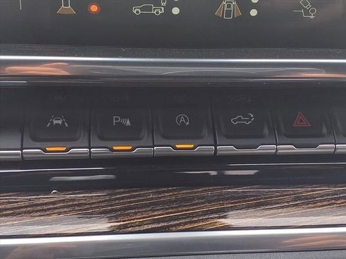 New 2026 GMC Sierra 1500 Elevation image 5