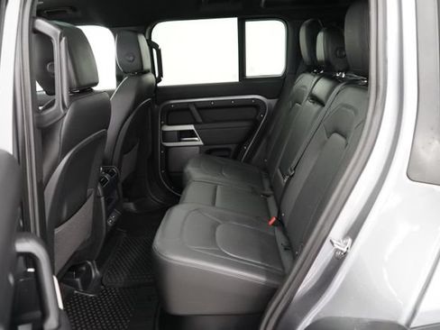 Used 2024 Land Rover Defender 110 S AWD/4WD image 10
