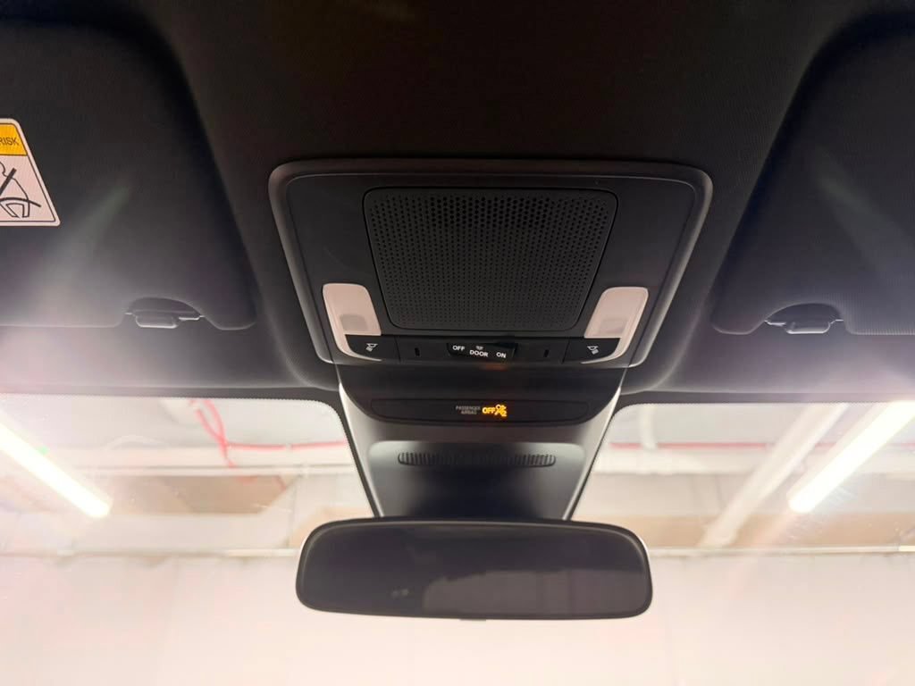 Certified 2024 Honda HR-V Sport image 32