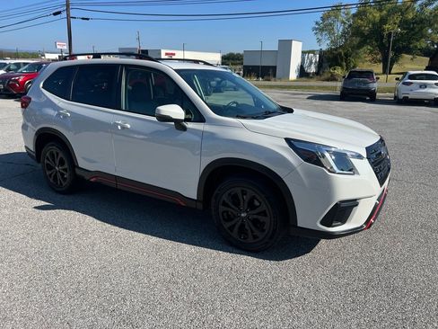 Used 2024 Subaru Forester Sport image 8