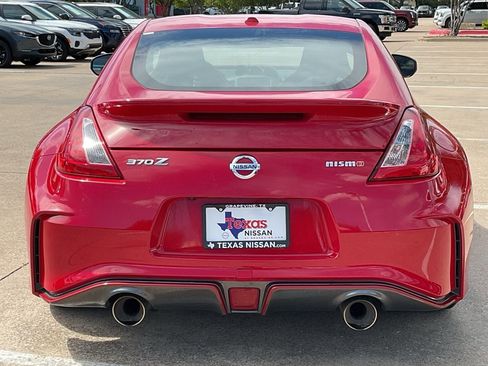 Used 2016 Nissan 370Z NISMO image 6